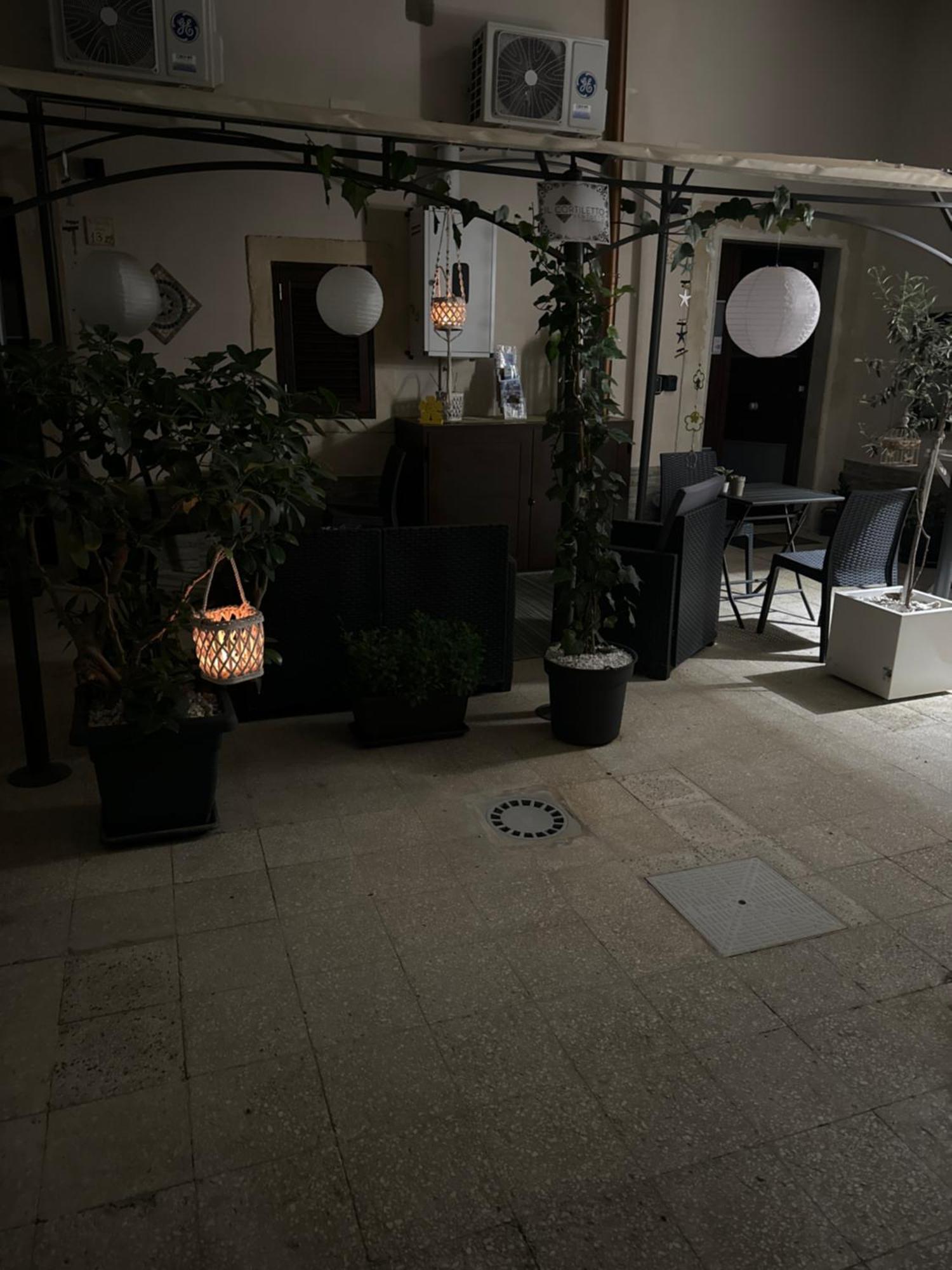 Il Cortiletto28 Rooms & House Syrakuzy Zewnętrze zdjęcie